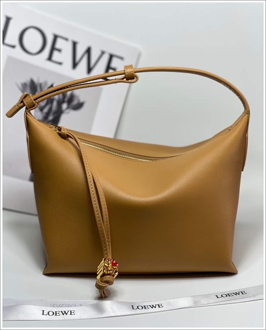 b6ff2c2b188b3537c78ed3c030521aef_1711670984_8892.jpg b6ff2c2b188b3537c78ed3c030521aef_1711670984_8892.jpg