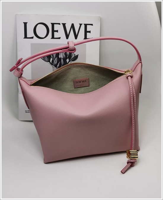 b6ff2c2b188b3537c78ed3c030521aef_1711671004_7503.jpg b6ff2c2b188b3537c78ed3c030521aef_1711671004_7503.jpg