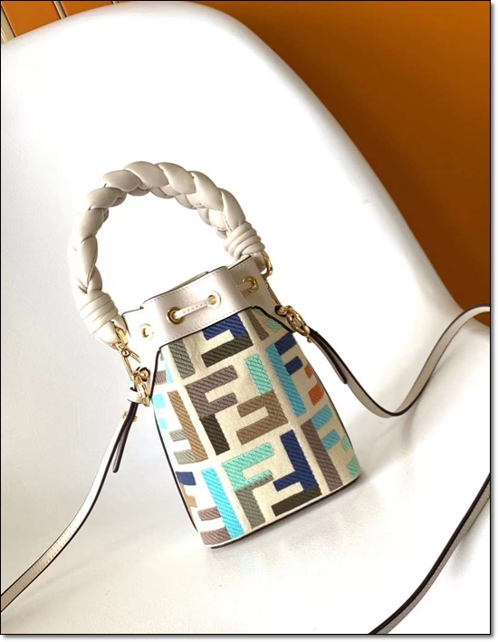 ef89f9b54347f167a2a6f34f5f66f6e3_1710938873_7531.jpg ef89f9b54347f167a2a6f34f5f66f6e3_1710938873_7531.jpg