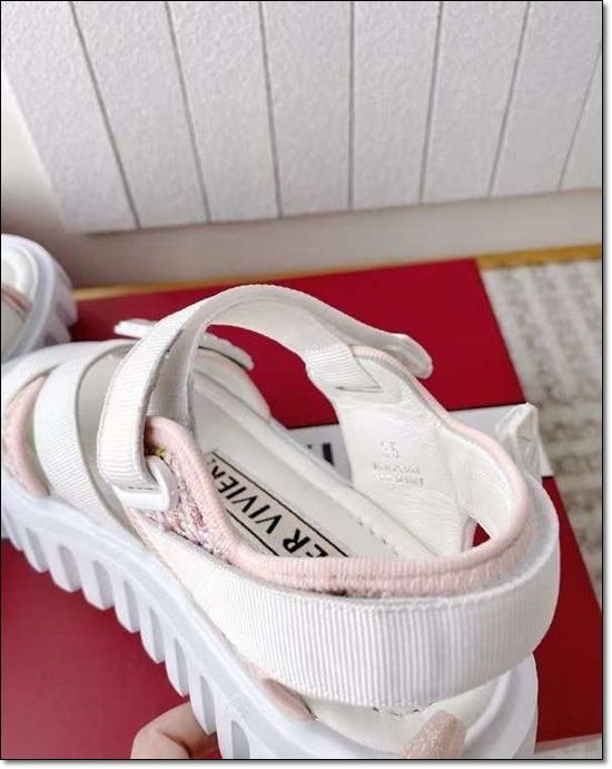 54e1d1b0d1d1e836a3feb618ecaac8cb_1716531160_1588.jpg 54e1d1b0d1d1e836a3feb618ecaac8cb_1716531160_1588.jpg