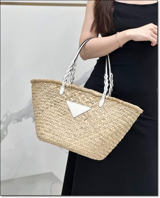 7bad2394966561b7156b1d48b31868c7_1717126673_6417.jpg 7bad2394966561b7156b1d48b31868c7_1717126673_6417.jpg