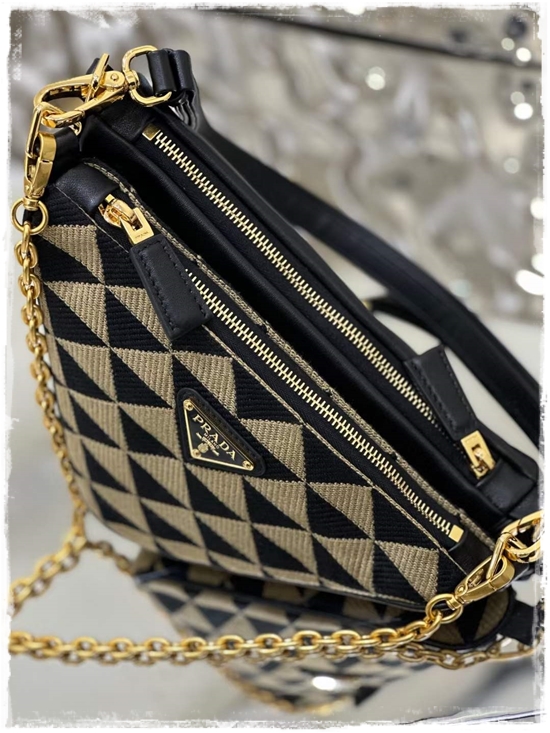 adcd1e8e69284211e3a3750f787c842b_1716940922_4734.jpg adcd1e8e69284211e3a3750f787c842b_1716940922_4734.jpg