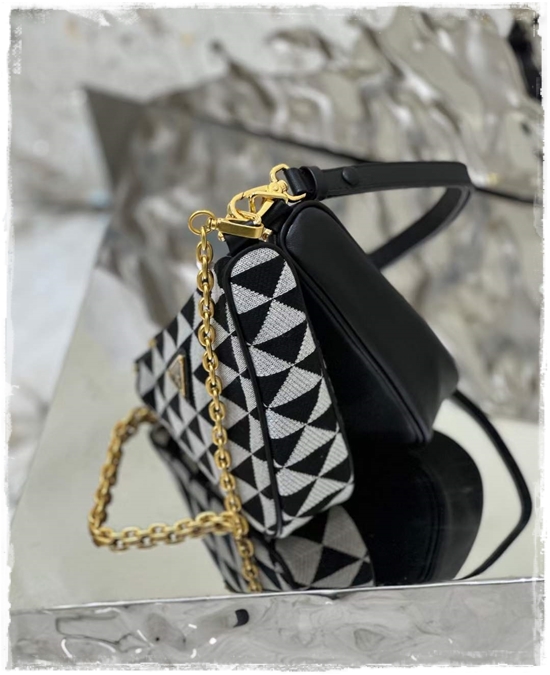 adcd1e8e69284211e3a3750f787c842b_1716940940_4683.jpg adcd1e8e69284211e3a3750f787c842b_1716940940_4683.jpg