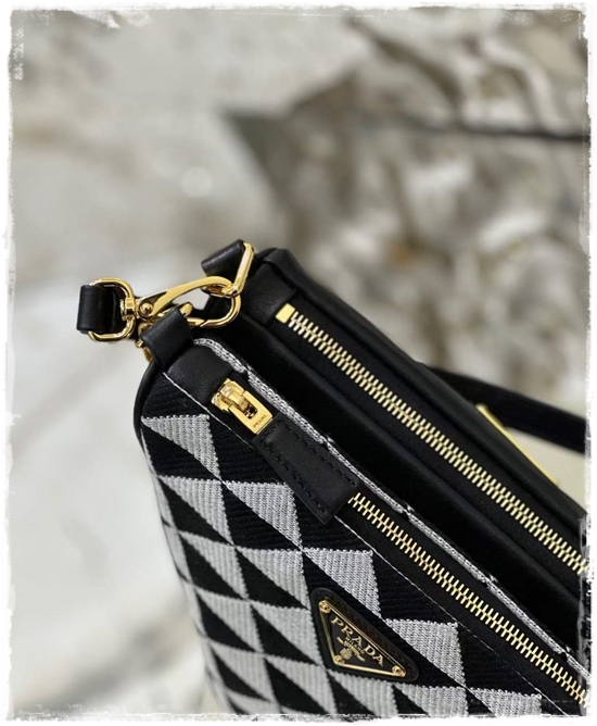 adcd1e8e69284211e3a3750f787c842b_1716940945_2306.jpg adcd1e8e69284211e3a3750f787c842b_1716940945_2306.jpg