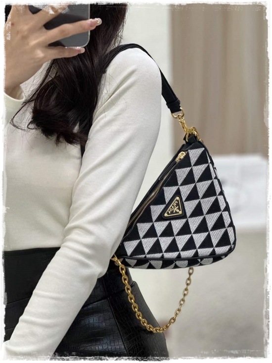 adcd1e8e69284211e3a3750f787c842b_1716940953_5513.jpg adcd1e8e69284211e3a3750f787c842b_1716940953_5513.jpg