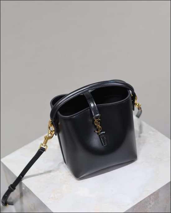 b59f6538348913b27047558571d047cd_1716173535_5523.jpg b59f6538348913b27047558571d047cd_1716173535_5523.jpg