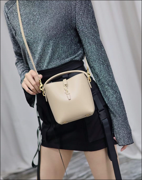 b59f6538348913b27047558571d047cd_1716173712_4031.jpg b59f6538348913b27047558571d047cd_1716173712_4031.jpg