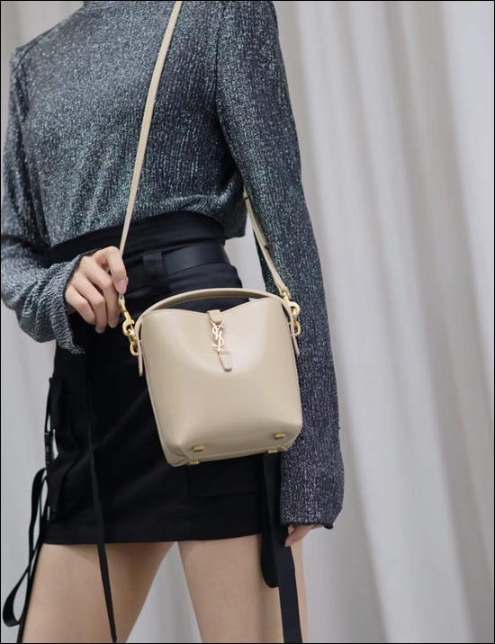 b59f6538348913b27047558571d047cd_1716173713_0032.jpg b59f6538348913b27047558571d047cd_1716173713_0032.jpg