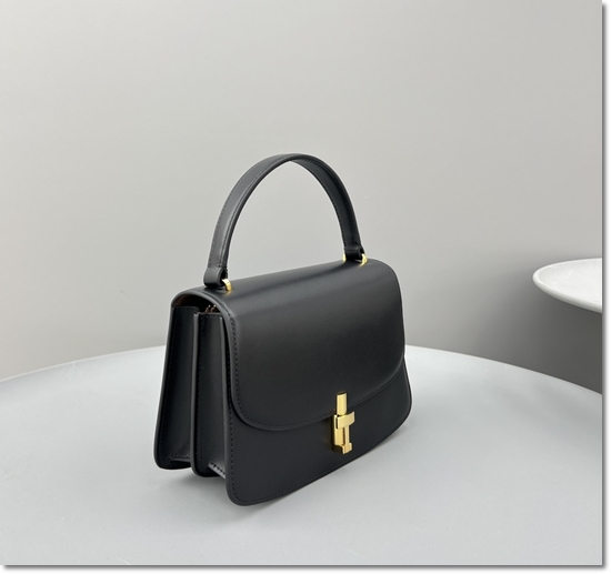 b664fa5defe57ff77b162bf50ceb4eed_1714732196_481.jpg b664fa5defe57ff77b162bf50ceb4eed_1714732196_481.jpg