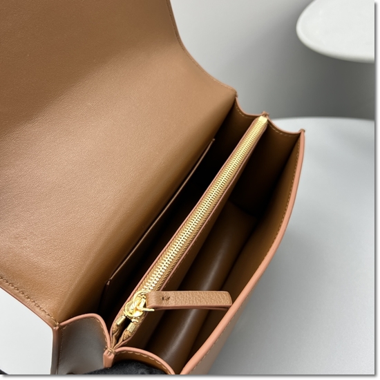 b664fa5defe57ff77b162bf50ceb4eed_1714732211_5731.jpg b664fa5defe57ff77b162bf50ceb4eed_1714732211_5731.jpg