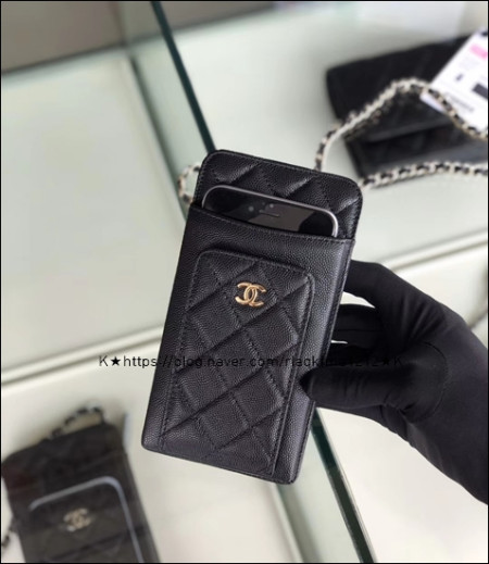 [케이]샤넬 핸드폰가방 요즘 대세!