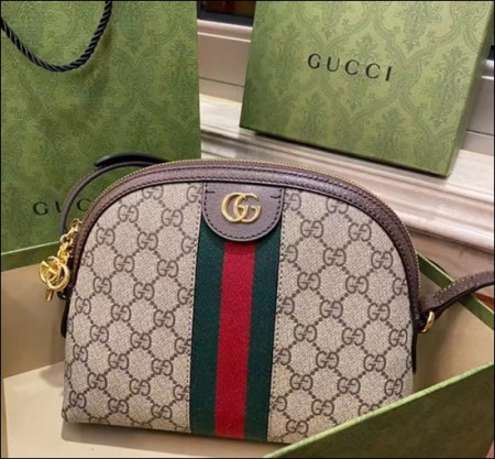 구찌 오피디아 숄더백 많아요.