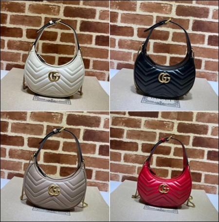 구찌 호보백 하프문!!!