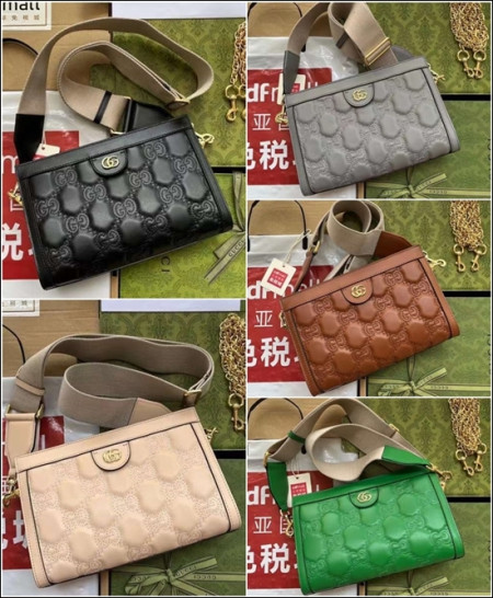 구찌 크로스백 마틀라세 레더