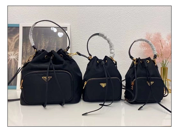 프라다 버킷백 듀엣 리나일론