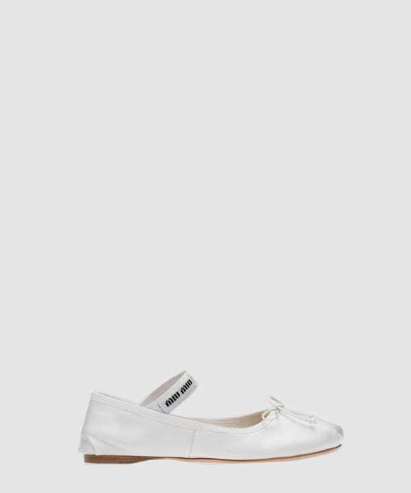 [MIUMIU-미우미우] 새틴 발레리나 플랫슈즈 5F794D
