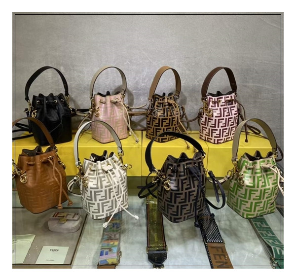 펜디 몬트레조 버킷백 가죽 미니백