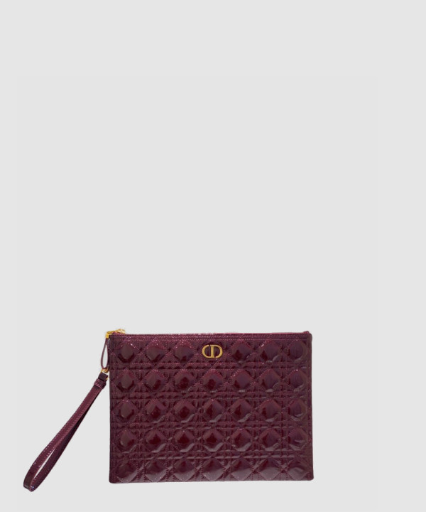 [DIOR-디올] 카로 데일리 라지 크러치 백 S5086UWHC