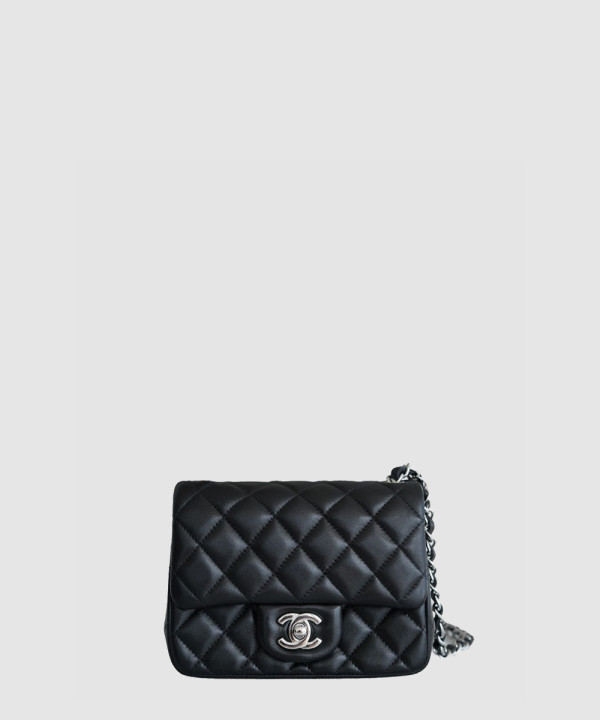 [CHANEL-샤넬] 클래식 쁘띠삭 플랩백 램스킨