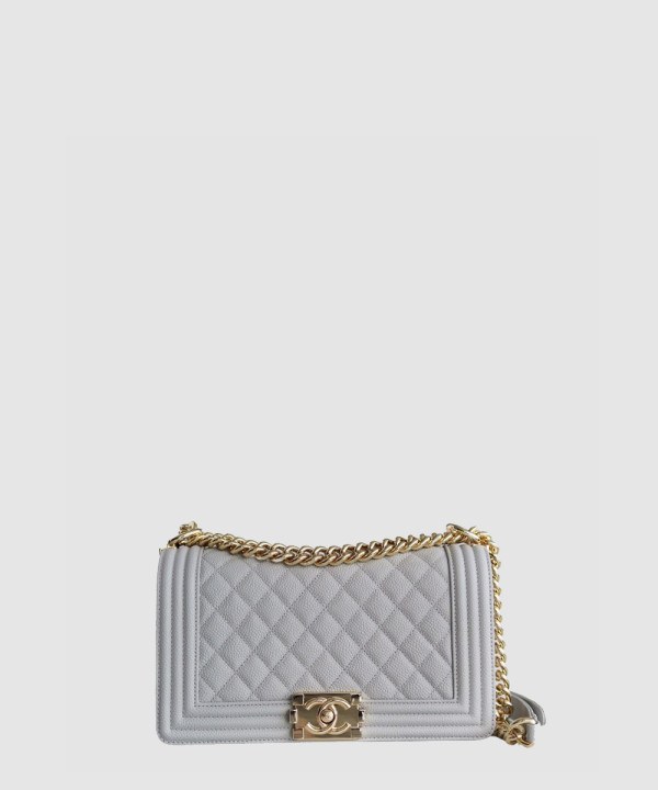 [CHANEL-샤넬] 보이백 미듐 캐비어  A67086
