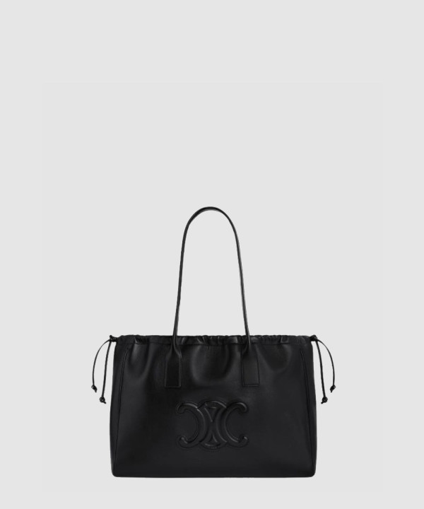 [CELINE-셀린느] 카바스 드로우스트링 트리오페 숄더백 199973DU3 38NO