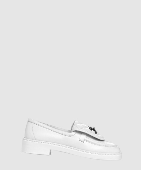 [CHANEL-샤넬] 퀼팅 턴락 모카신 로퍼 화이트G36646