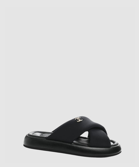 [CHANEL-샤넬] CC 크로스 플랫폼 뮬 슬리퍼 블랙 G38864