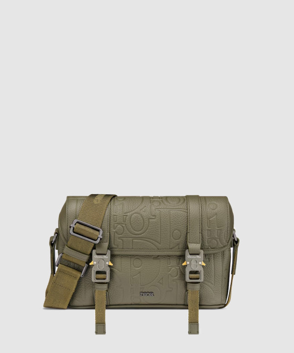[DIOR-디올] Hit the Road 플랩 스트랩백 1ESPO333LLG