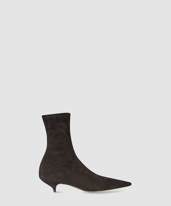 [THE ROW-더로우] 스웨이드 키튼 부츠 F1545S11BLK