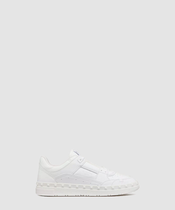 [VALENTINO-발렌티노] 프리도트 송아지 가죽 로우탑 스니커즈 5Y2S0H43RDG