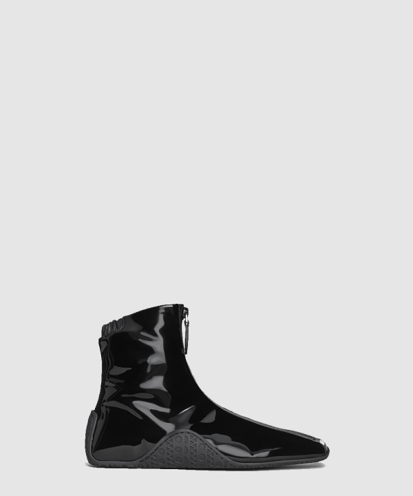 [ALAIA-알라이아] 스트레치 페이턴트 패브릭 스니커즈 AA3T019TK024