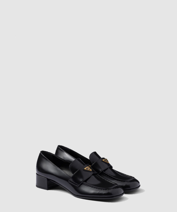 [PRADA-프라다] 브러쉬드 가죽 로퍼 1D831N