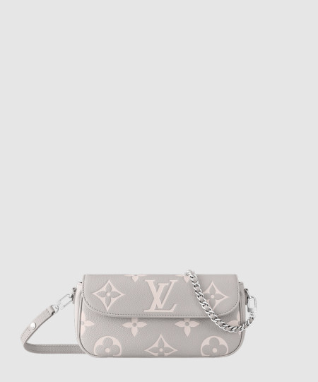 [LOUIS VUITTON-루이비통] 월릿 온 체인 아이비 M14225