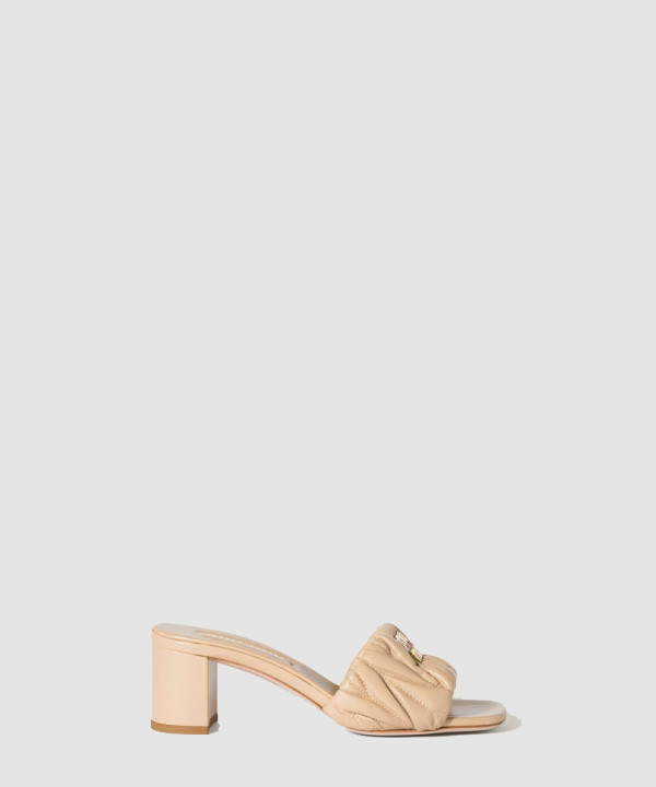 [MIUMIU-미우미우] 마테라쎄 나파 가죽 슬라이드 5XX657