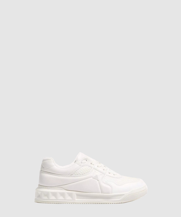 [VALENTINO-발렌티노] 원 스터드 로우탑 메시 및 나파 가죽 스니커즈 5Y2S0E71SAT