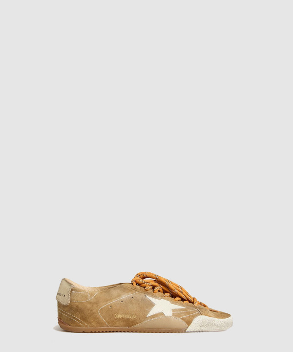 [Golden Goose-골든구스] 화이트 스타 & 플래티넘 힐탭 토바코 컬러 스웨이드 트루스타 GWF00922