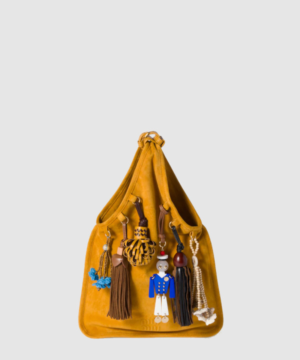 [MIUMIU-미우미우] 트릭 장식 스웨이드 백 5BA295