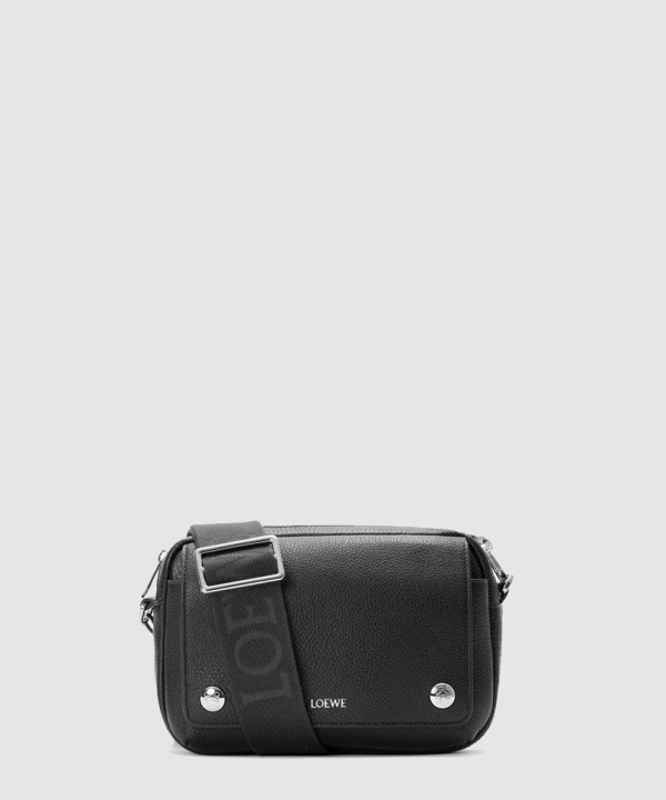 [LOEWE-로에베] 스몰 페블 메신저 백 BANBPCBX01