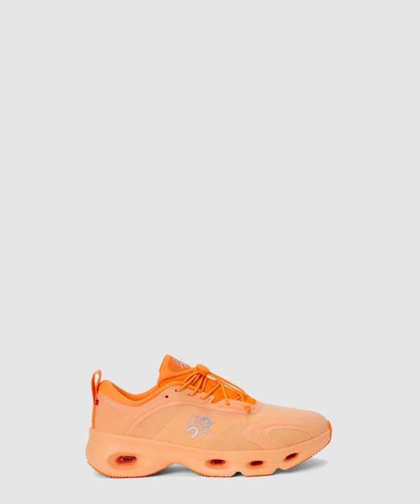 [LOEWE-로에베] 클라우드솔로 스니커즈 L929282X38